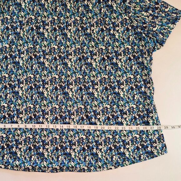 Kistore Plus Size 4X Floral Pleated Top - Blue Green White Short Sleeve Blouse - Picture 4 of 9